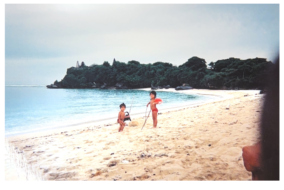 Kinderfoto aan het strand (Tara Sarwar)